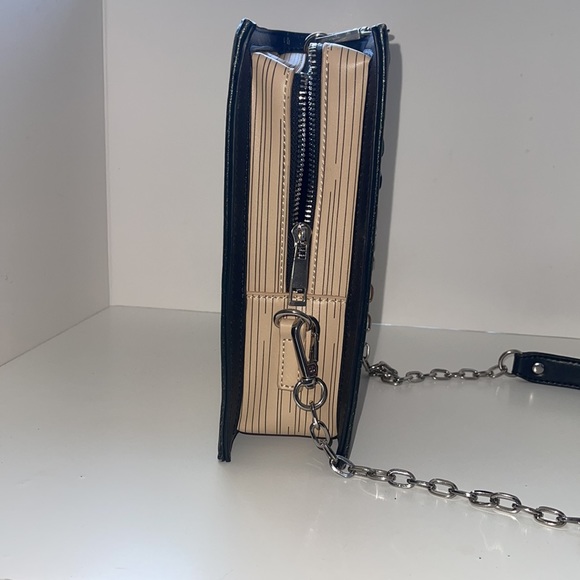 Dolls Kill Wizard of Oz Novelty Bag - Picture 3 of 4